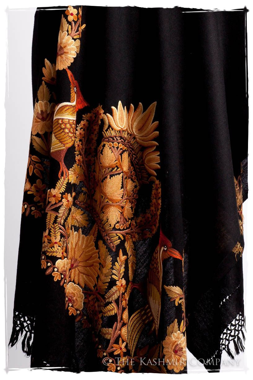 Oiseaux de Paradis Noir Gift Shawl