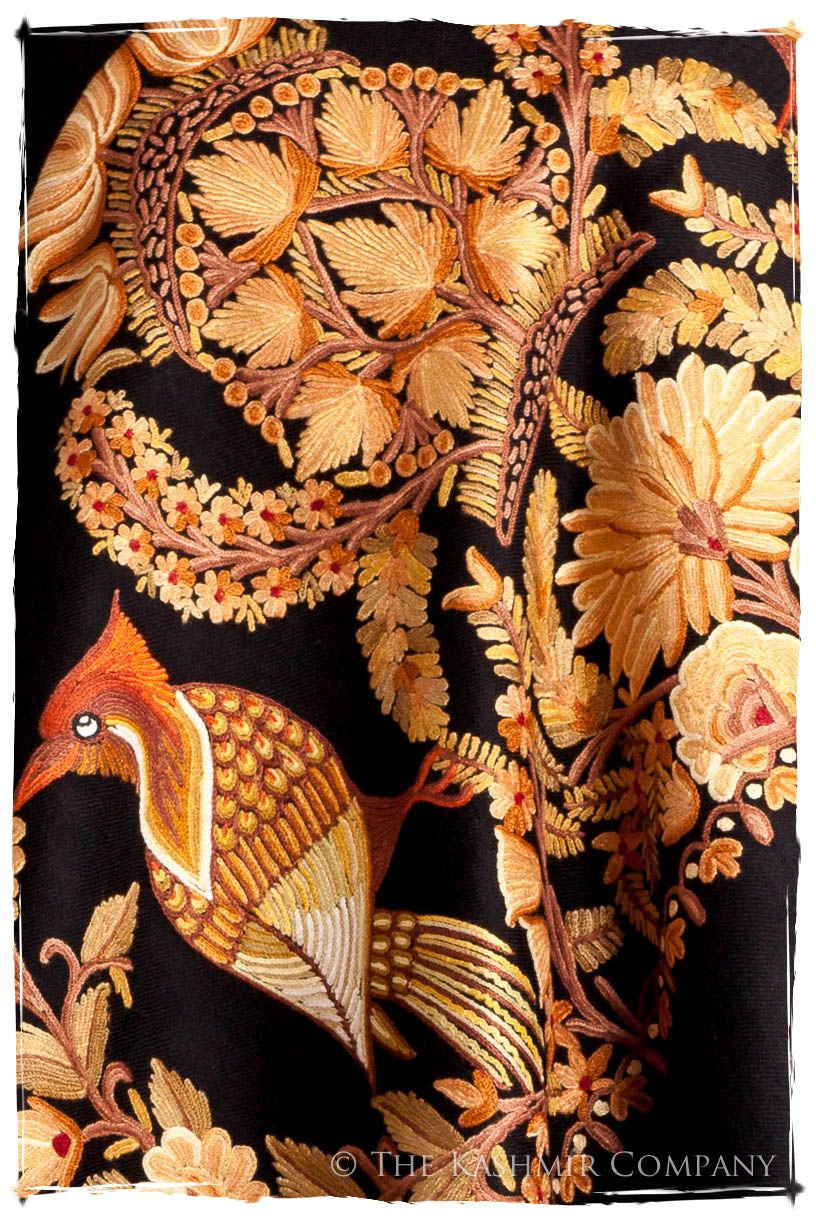 Oiseaux de Paradis Noir Gift Shawl