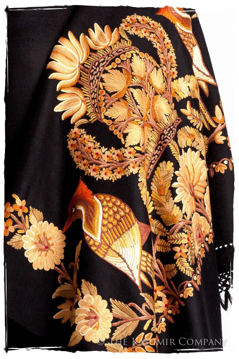 Oiseaux de Paradis Noir Gift Shawl