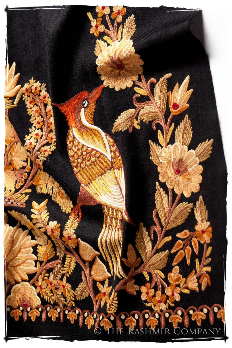 Oiseaux de Paradis Noir Gift Shawl