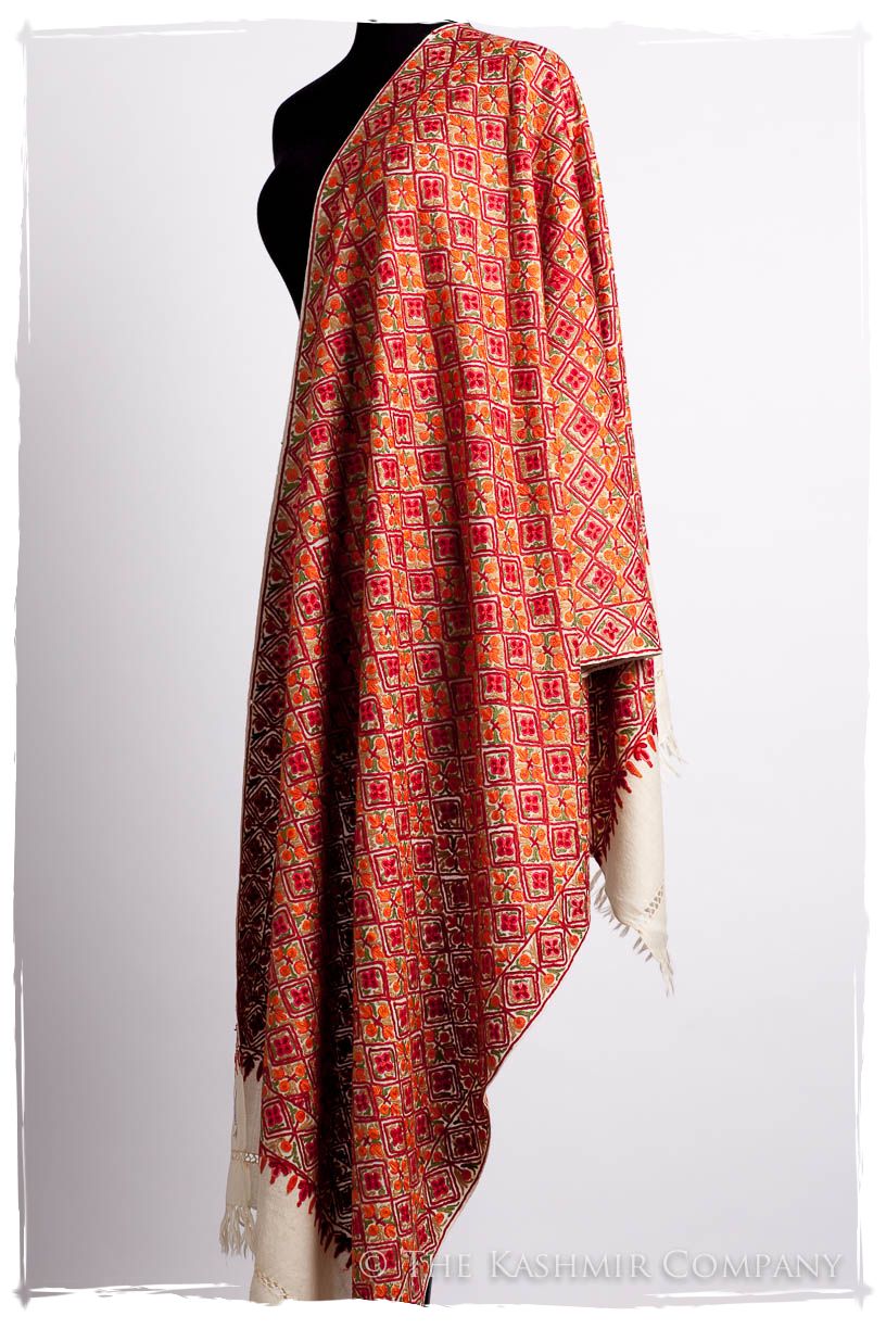 Mosaïque de Rose Français Antiquaires Shawl