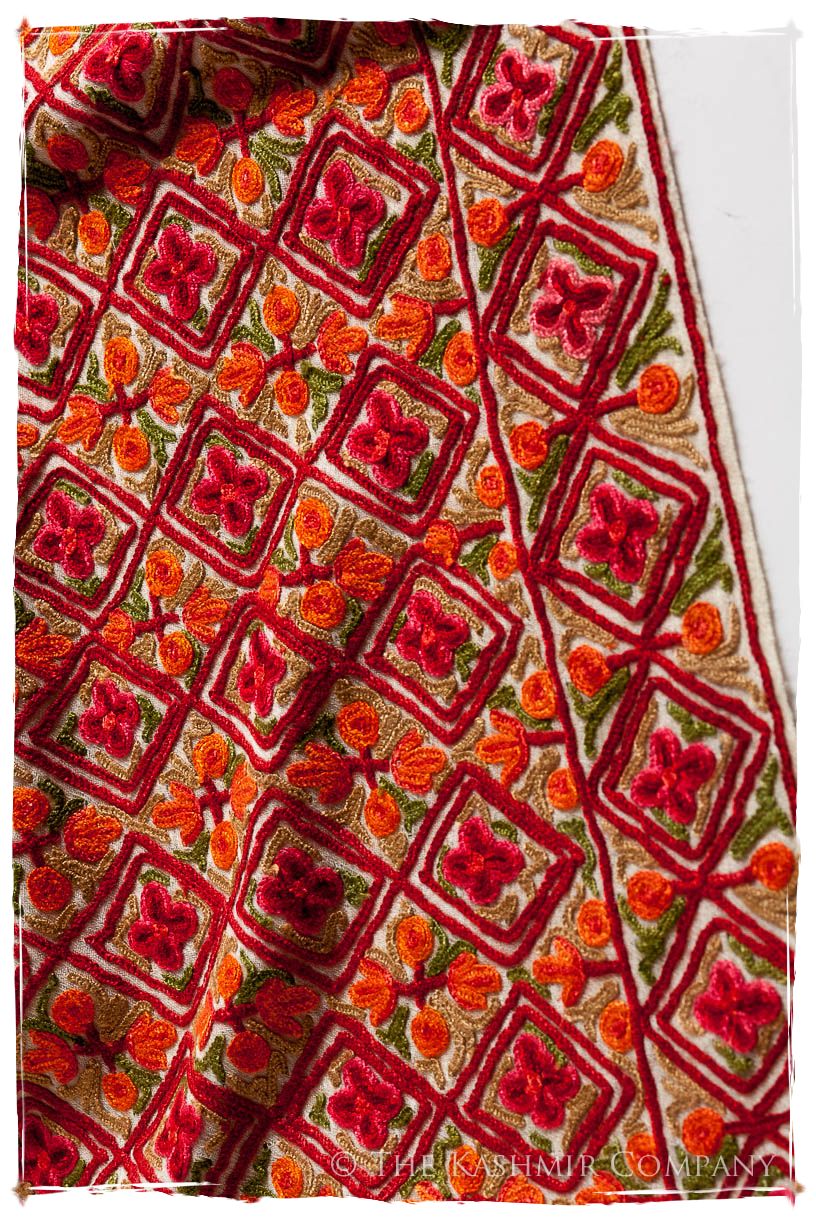 Mosaïque de Rose Français Antiquaires Shawl
