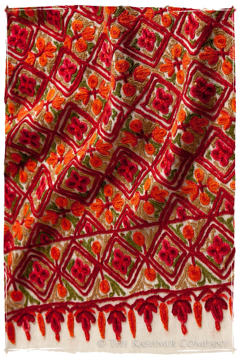 Mosaïque de Rose Français Antiquaires Shawl
