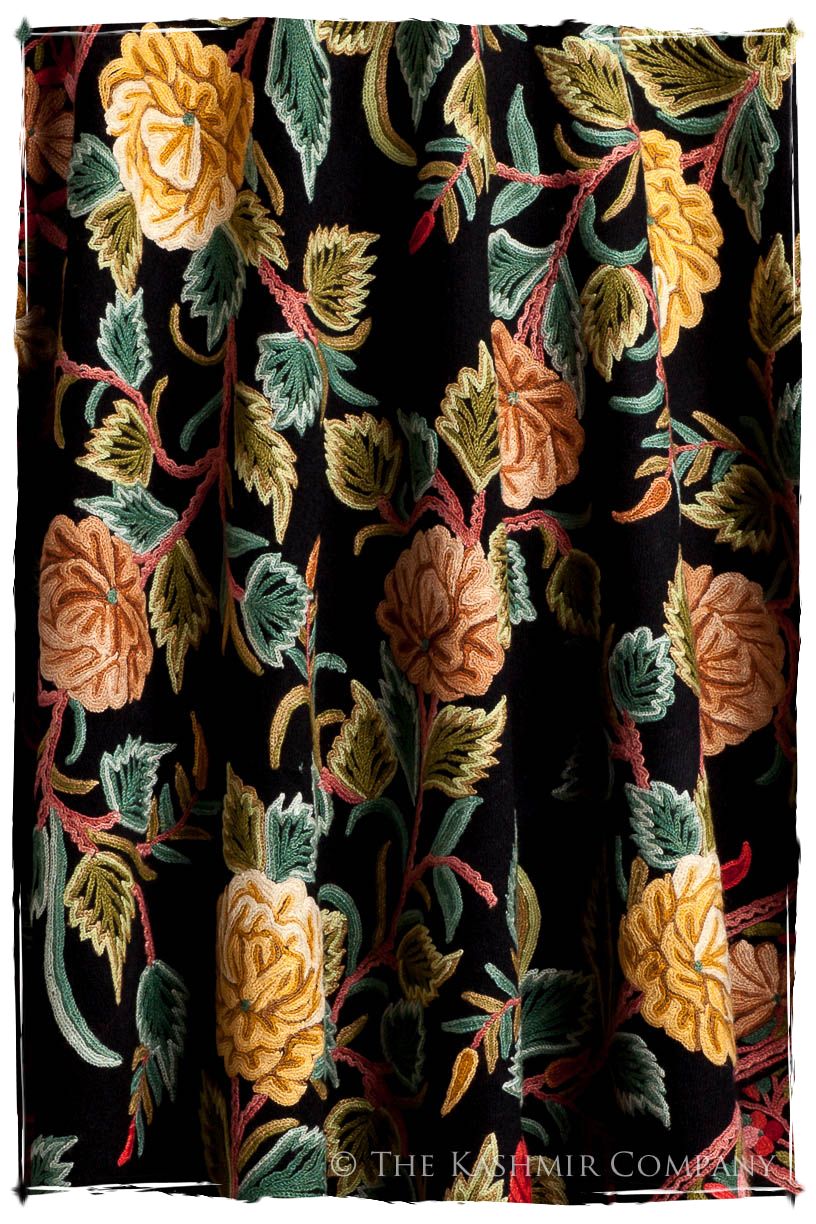 Jardin de Marie Antoinette Antiquaires Shawl