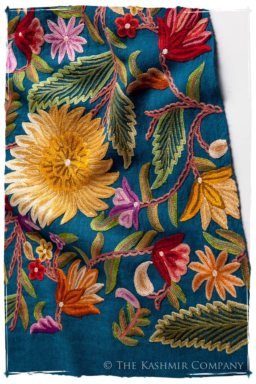 Fleur du Soleil Océan Bleu Renoirs Dream Shawl