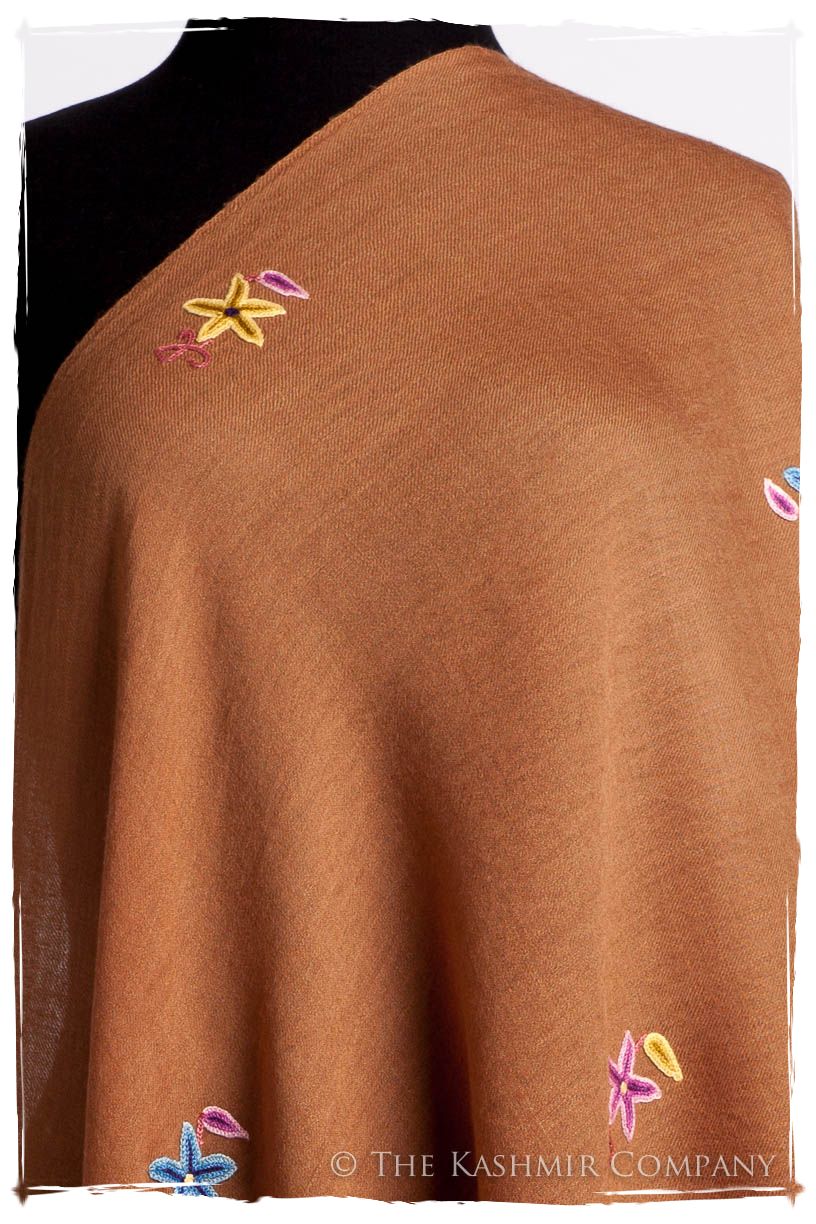 Je Ne Sais Quoi Français Tamia Shawl