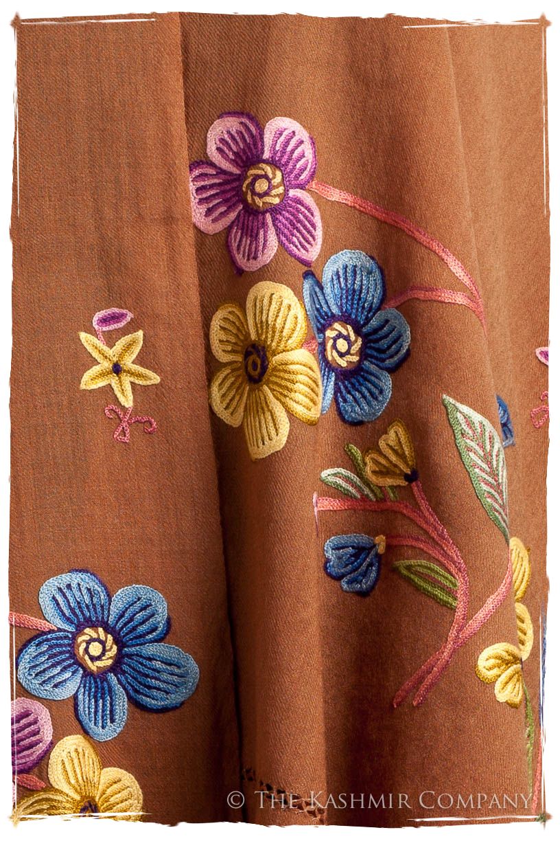 Je Ne Sais Quoi Français Tamia Shawl