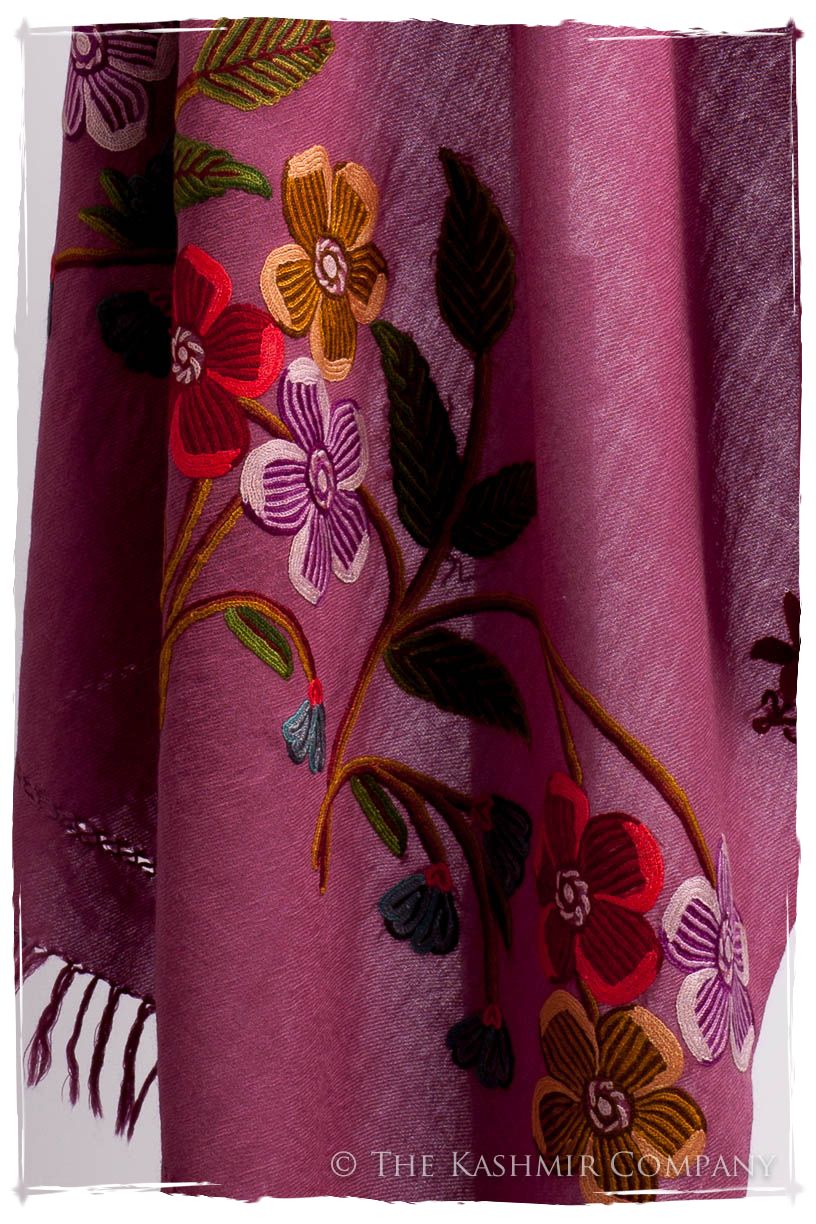 Je Ne Sais Quoi Français Orchid Shawl