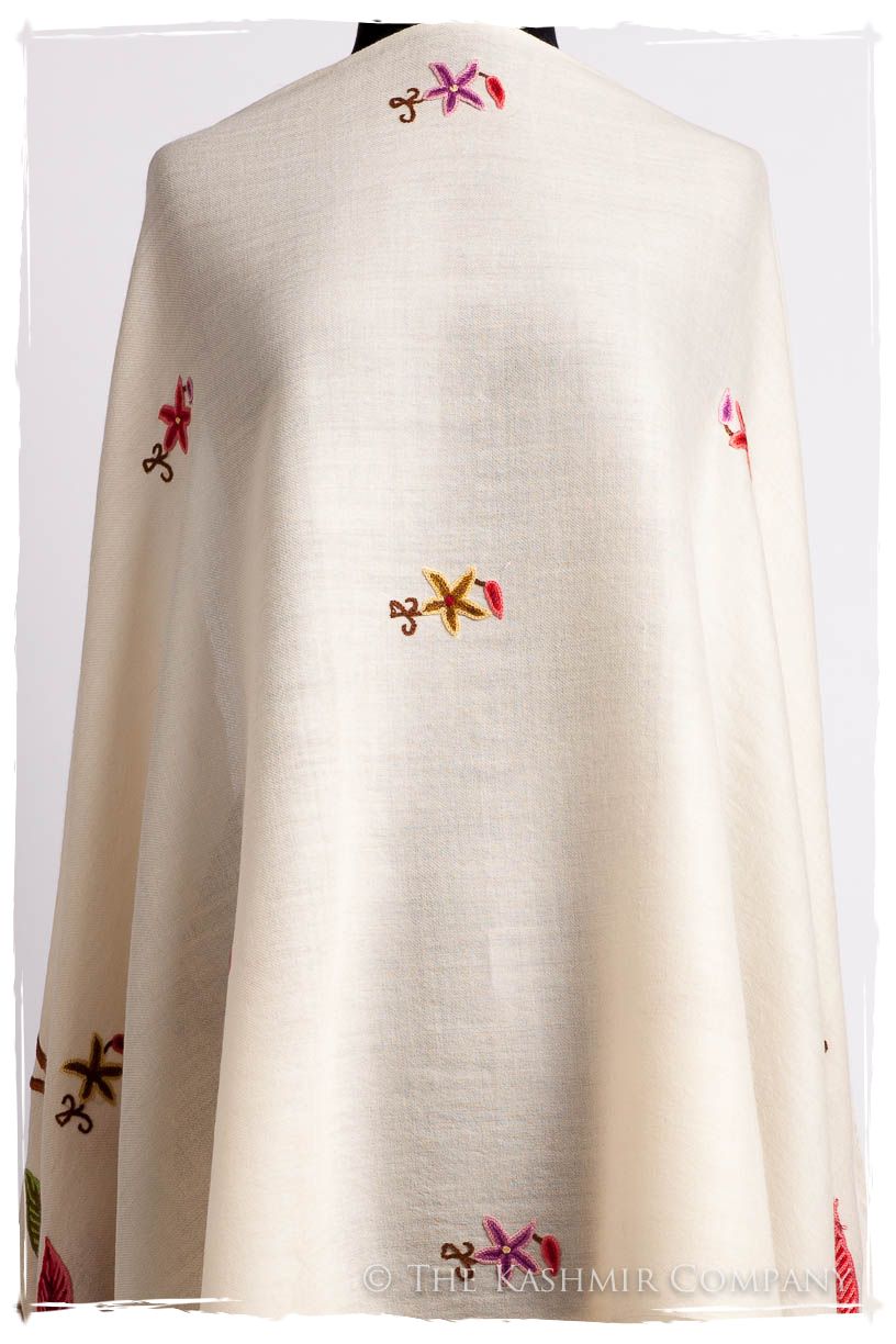 Je Ne Sais Quoi Français Ivorie Shawl