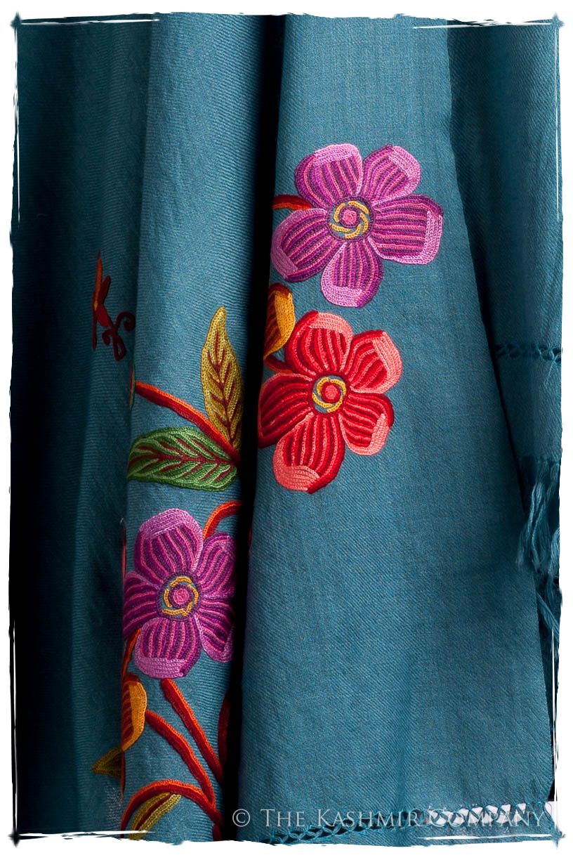 Je Ne Sais Quoi Delphinium Shawl