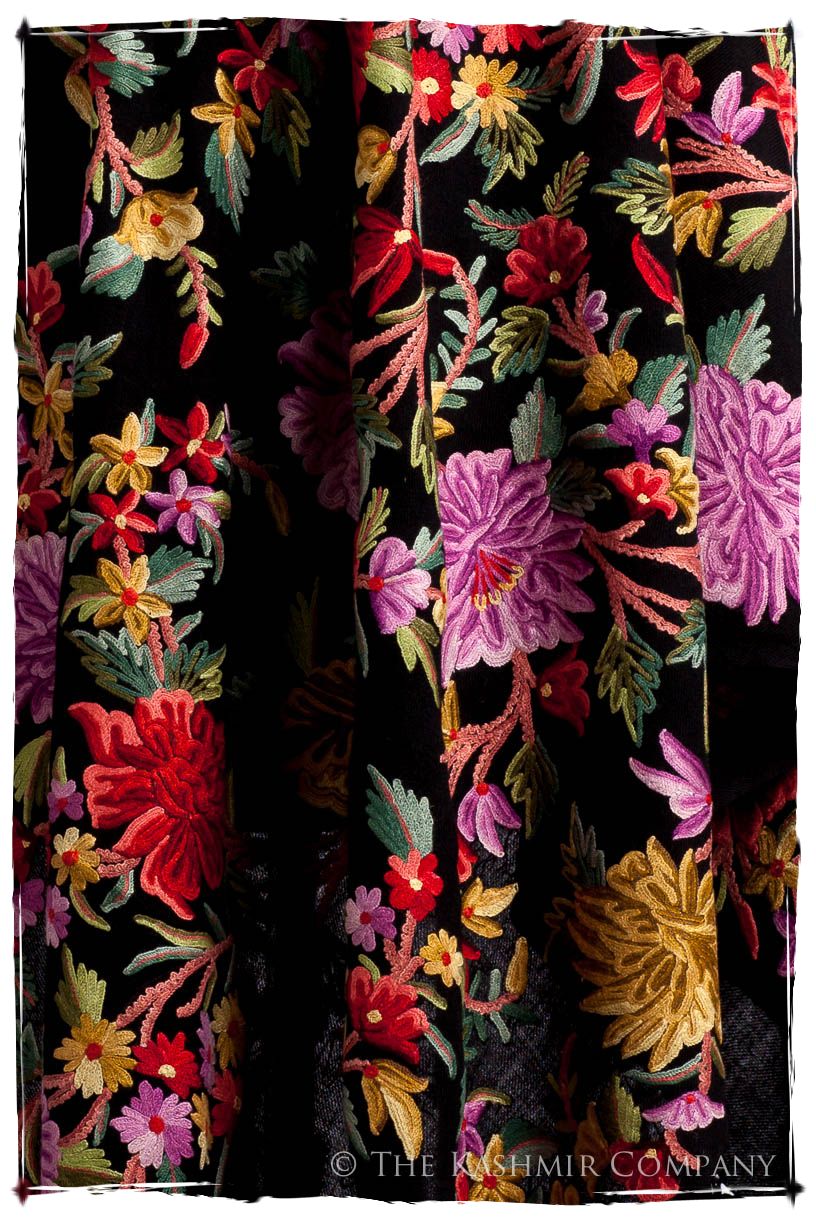 Fleur du Dahlia Miel d'or Renoirs Dream Shawl