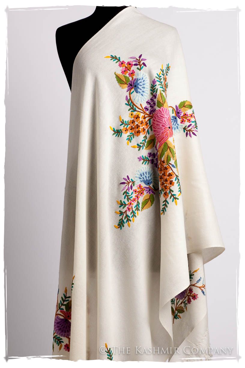 Jardin Pastel Français Bouquet Mascarade Shawl