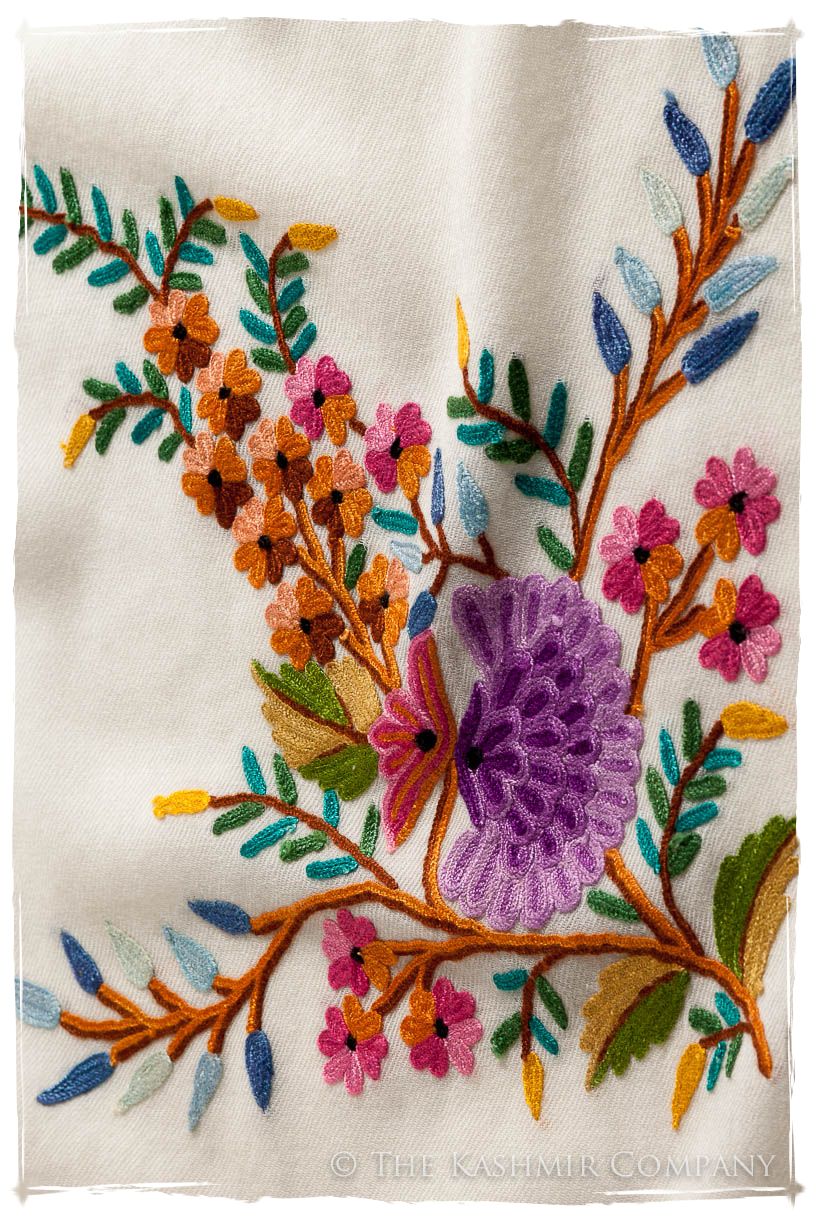 Jardin Pastel Français Bouquet Mascarade Shawl