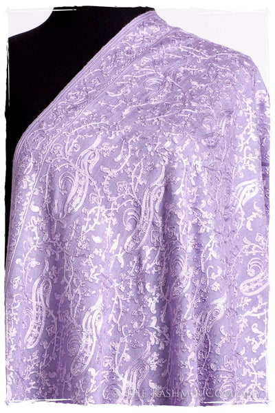 The Célébration Fabuleuse Lilac Jardin Shawl