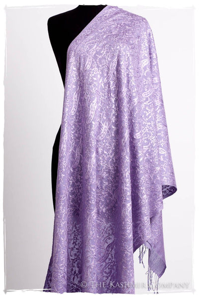 The Célébration Fabuleuse Lilac Jardin Shawl