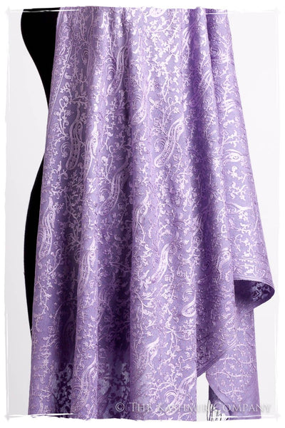 The Célébration Fabuleuse Lilac Jardin Shawl