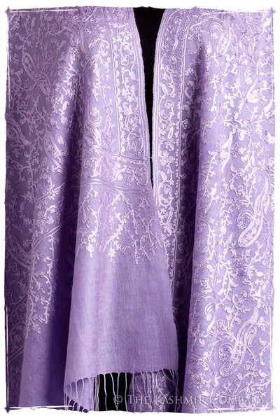 The Célébration Fabuleuse Lilac Jardin Shawl