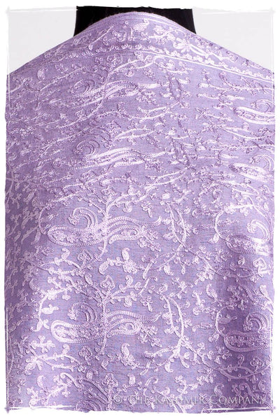 The Célébration Fabuleuse Lilac Jardin Shawl