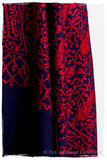 The Célébration Fabuleuse Rouge Bleu Shawl