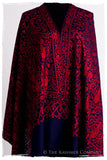 The Célébration Fabuleuse Rouge Bleu Shawl