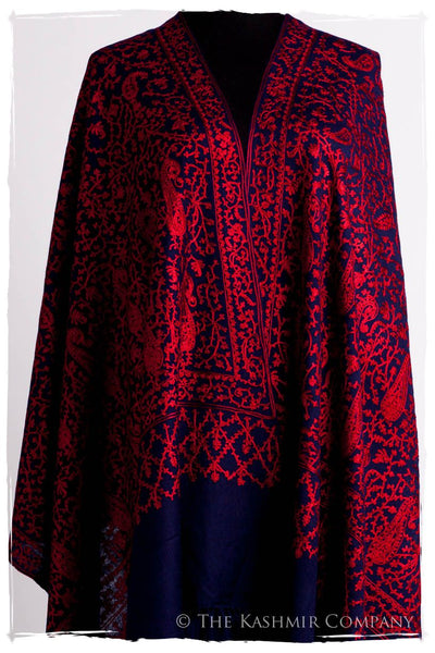 The Célébration Fabuleuse Rouge Bleu Shawl