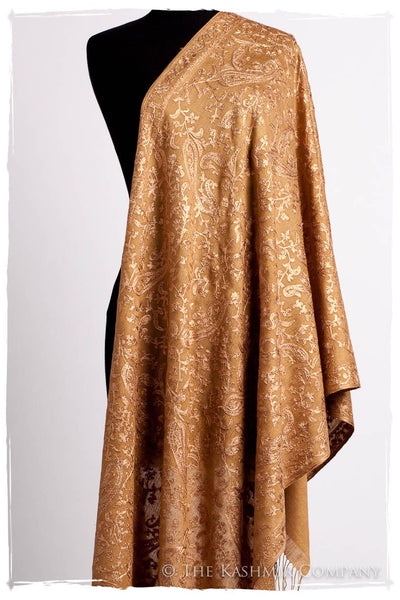 The Célébration Fabuleuse Morocco Gold Shawl