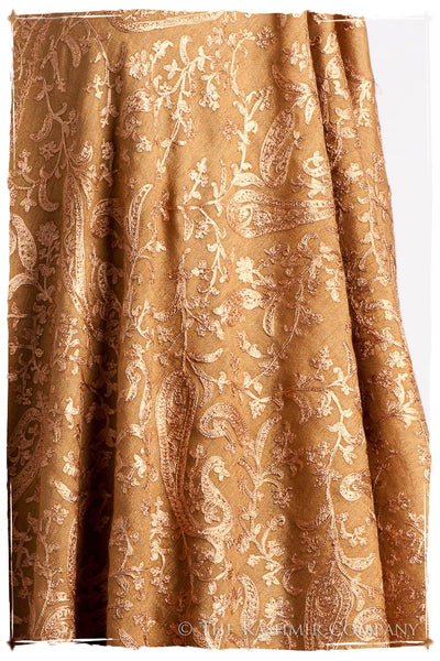 The Célébration Fabuleuse Morocco Gold Shawl