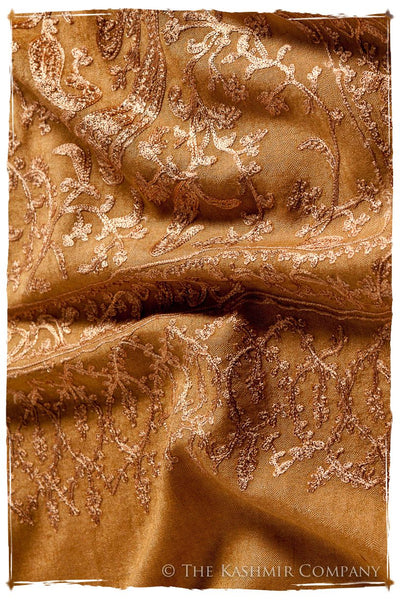 The Célébration Fabuleuse Morocco Gold Shawl