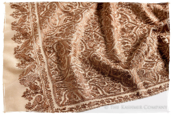 The Célébration Fabuleuse Gold Mughal Shawl