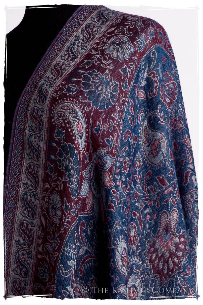 Étoile Saphir Mughal Paisley Reversible Soft Cashmere Scarf/Shawl