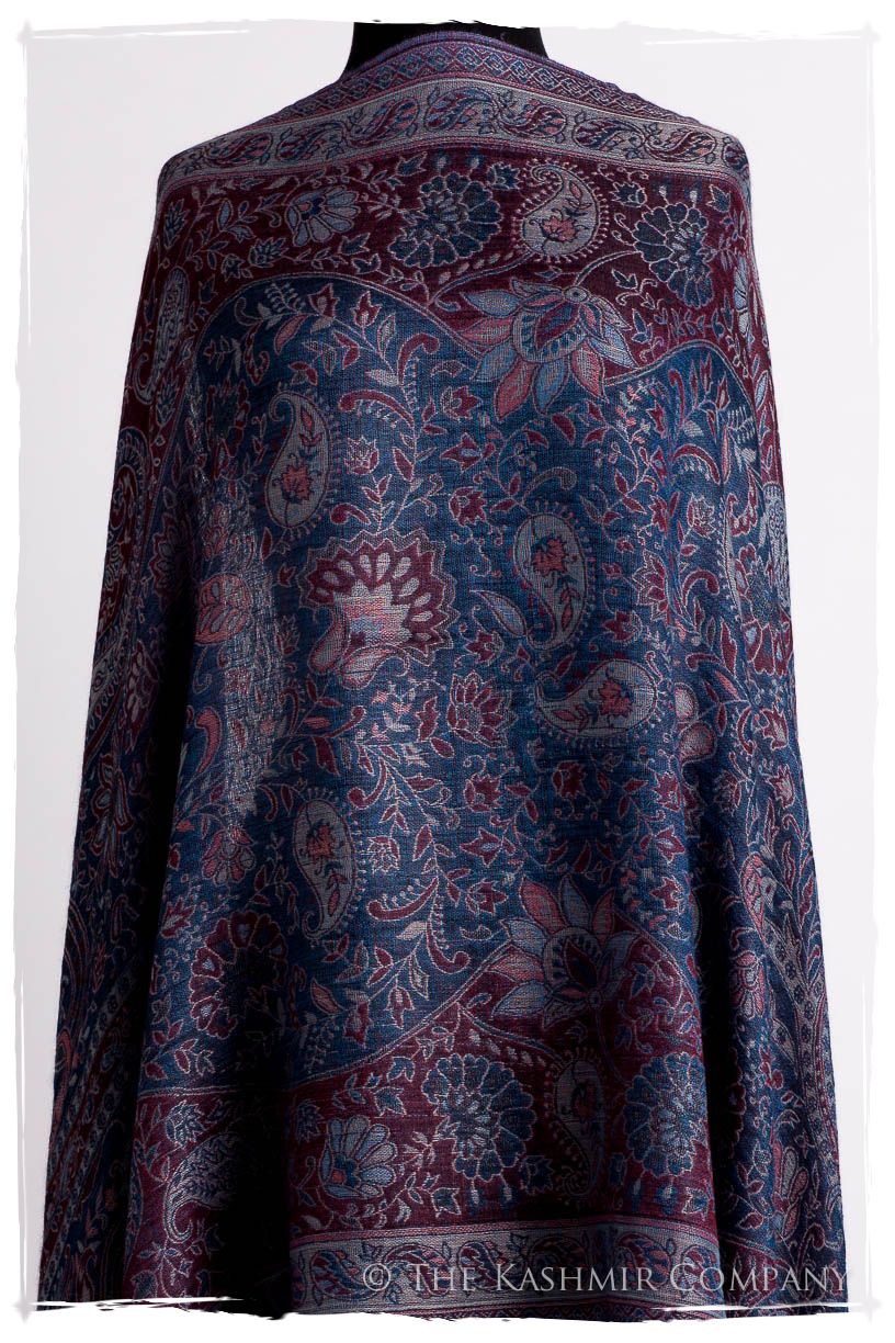 Étoile Saphir Mughal Paisley Reversible Soft Cashmere Scarf/Shawl