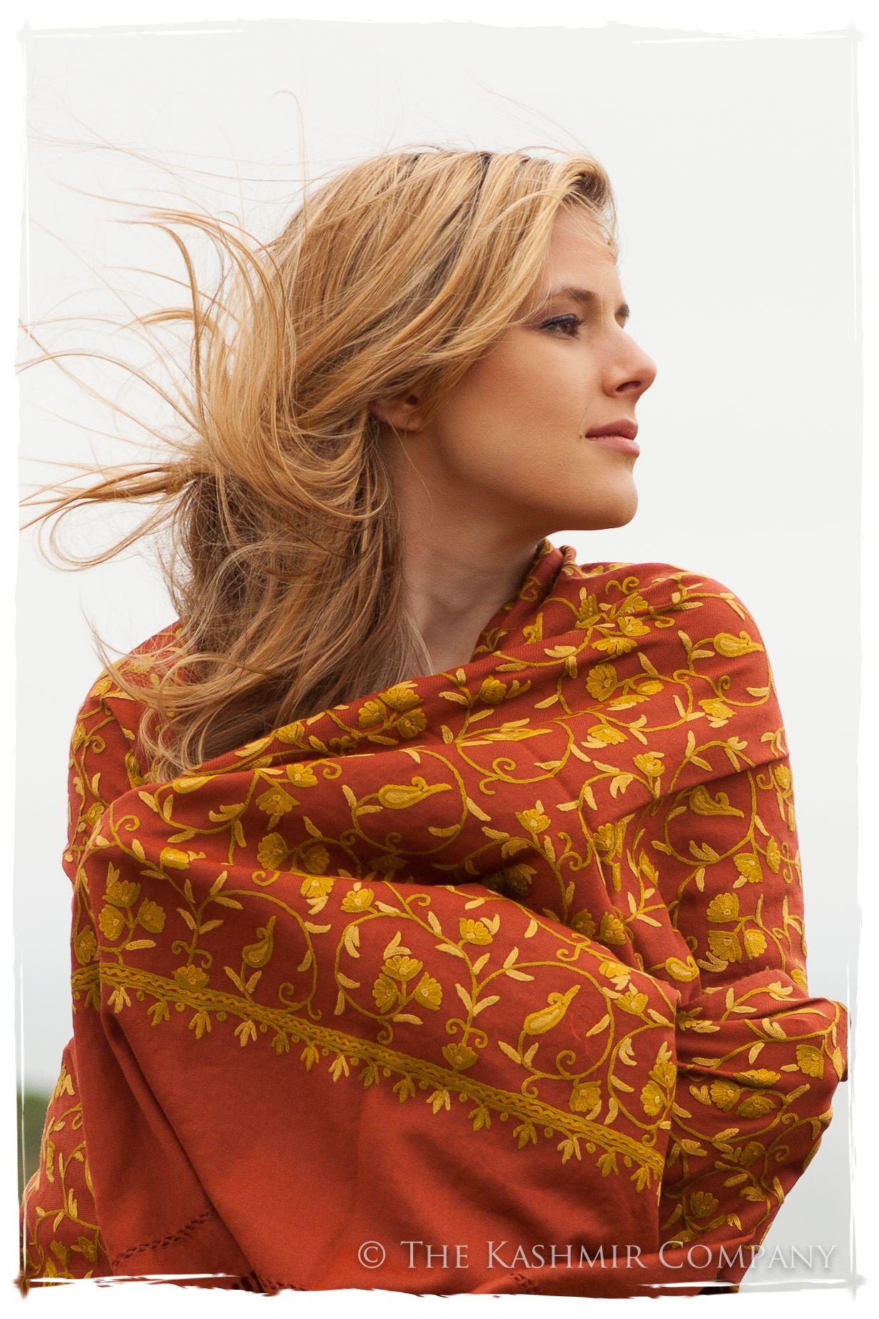 Sierra Rouge Brique Oro Secret Garden Shawl