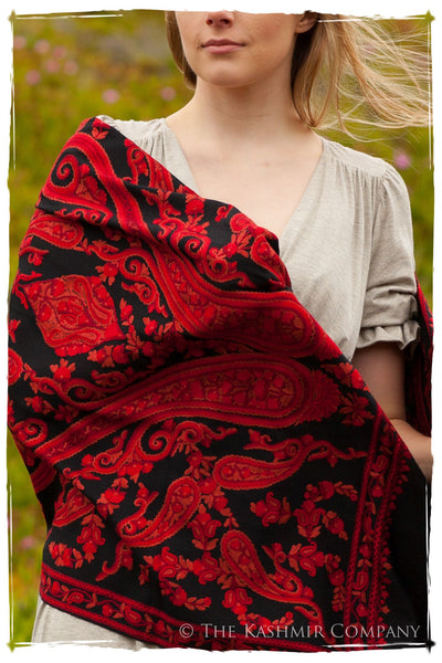 Rococo Royale Rouge Palais Antiquaires Shawl