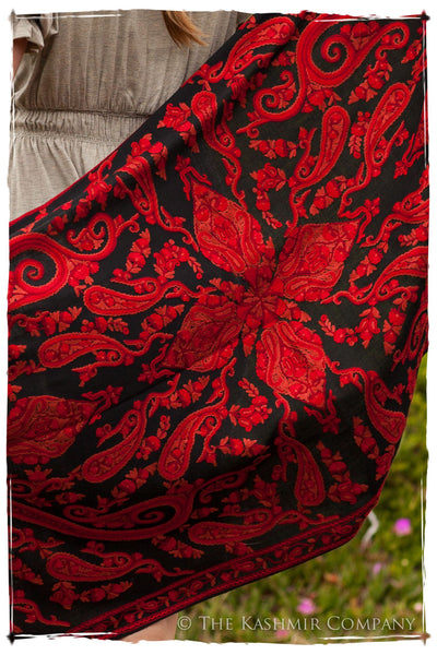 Rococo Royale Rouge Palais Antiquaires Shawl